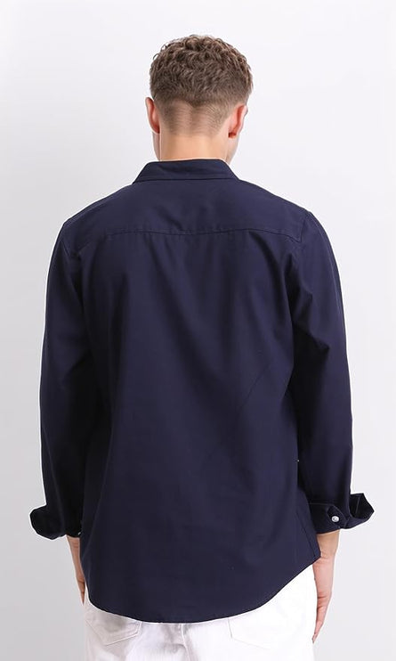 Men's Casual Shirt with a Point Collar and Long Sleeves