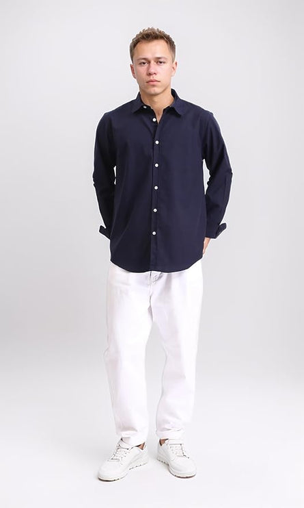 Men's Casual Shirt with a Point Collar and Long Sleeves