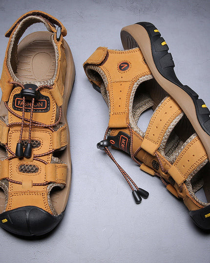 Men's Closed-Toe Outdoor Sandals with Toggle Lacing