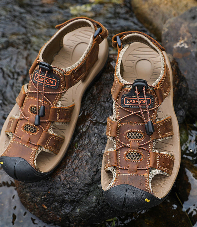 Men's Closed-Toe Outdoor Sandals with Toggle Lacing