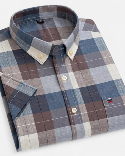 Men's Short-Sleeve Button-Down Oxford Shirt