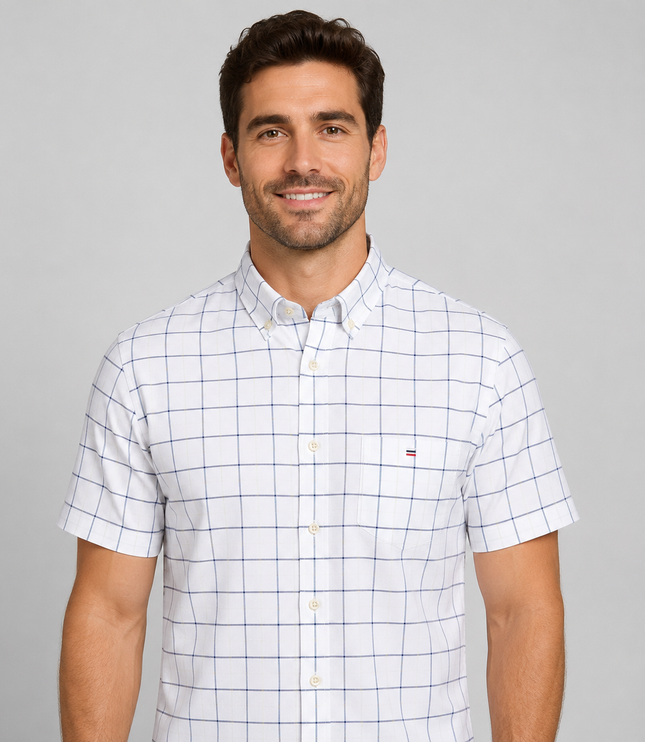 Men's Short-Sleeve Button-Down Oxford Shirt