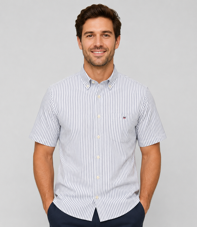 Men's Short-Sleeve Button-Down Oxford Shirt
