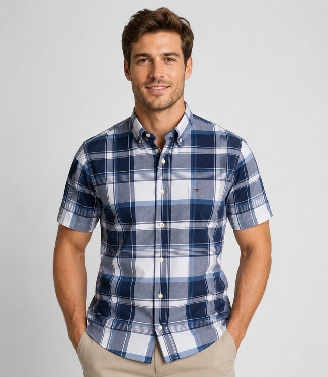Men's Short-Sleeve Button-Down Oxford Shirt
