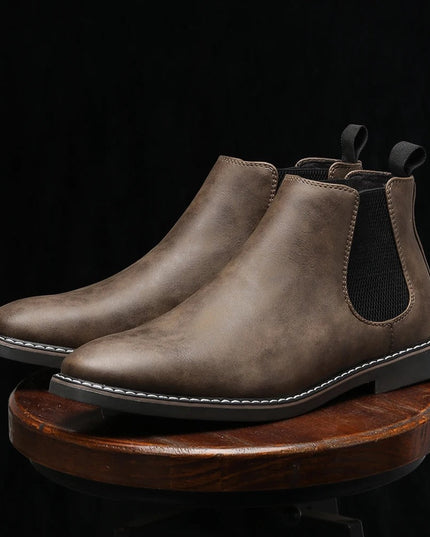 Men's Smooth Chelsea Boots with Pull Tab