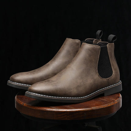 Men's Smooth Chelsea Boots with Pull Tab