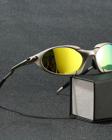 Men's Sporty Wraparound Sunglasses with Mirrored Lenses