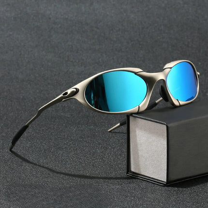 Men's Sporty Wraparound Sunglasses with Mirrored Lenses