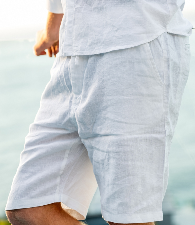 Men's Wide Fit Linen Shorts with Drawstring Waist