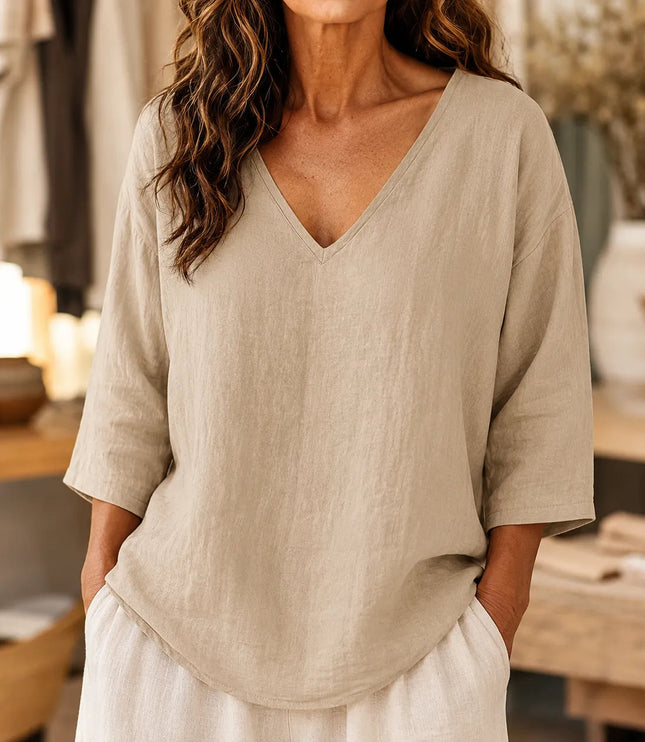 Women's Curved-Hem 3/4 Sleeve Draped V-Neck Blouse