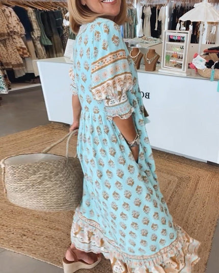 Women's Flowing Summer Dress, V-Neck in an All-Over Floral