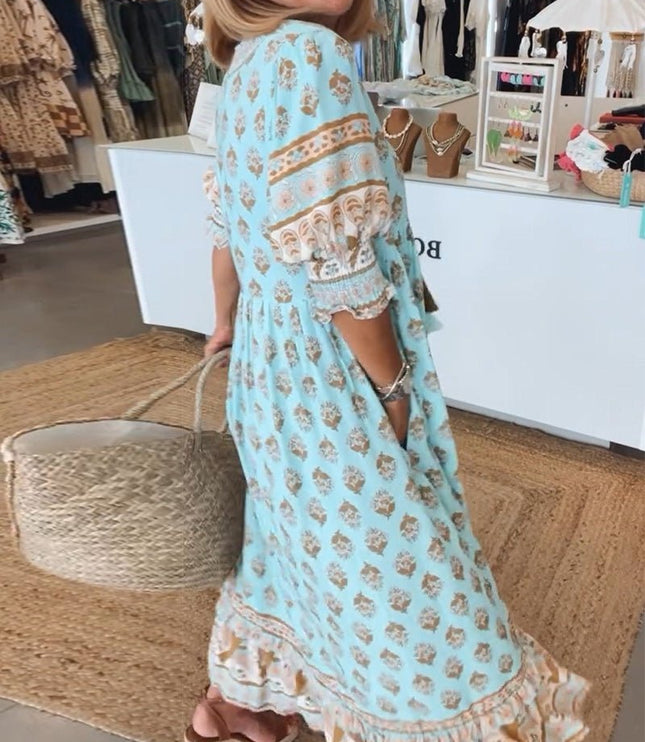 Women's Flowing Summer Dress, V-Neck in an All-Over Floral
