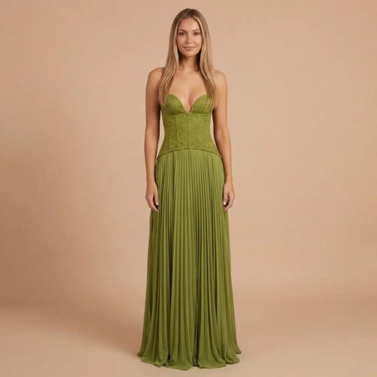Green maxi formal dress with sweetheart neckline, pleated skirt, and fitted bodice