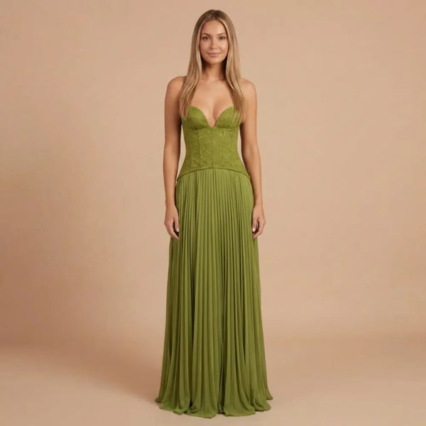 Green maxi formal dress with sweetheart neckline, pleated skirt, and fitted bodice