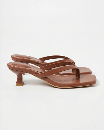 Women's Kitten Heel Toe-Post Sandals with Square Toe