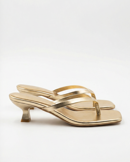 Women's Kitten Heel Toe-Post Sandals with Square Toe