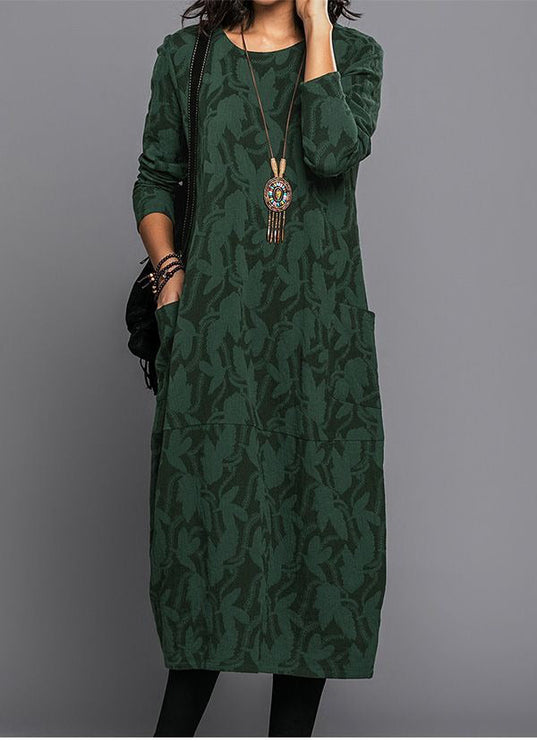 Women's Long Sleeve Pocket Dress with Round Neckline