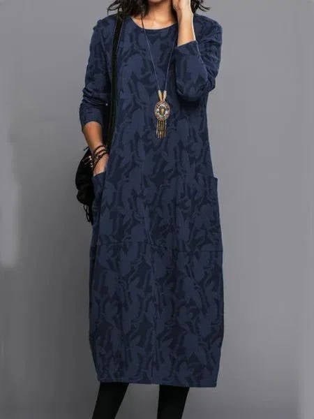 Women's Long Sleeve Pocket Dress with Round Neckline