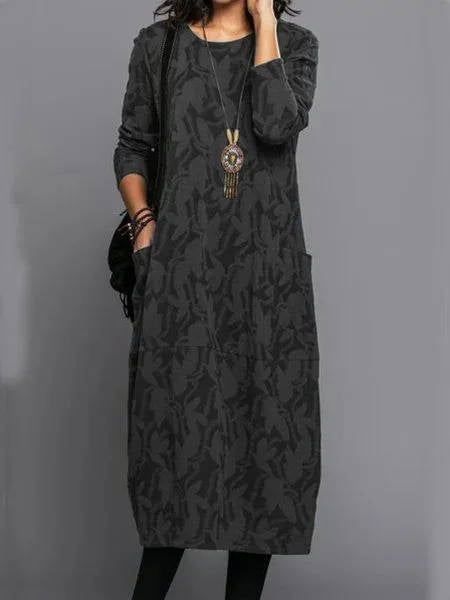 Women's Long Sleeve Pocket Dress with Round Neckline