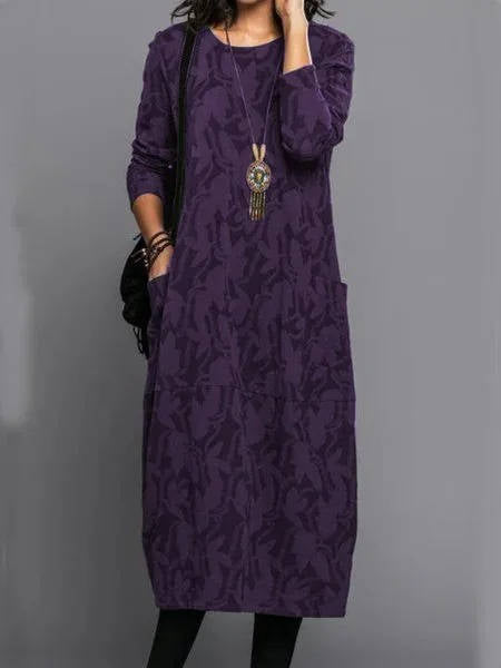 Women's Long Sleeve Pocket Dress with Round Neckline