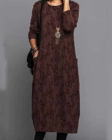 Women's Long Sleeve Pocket Dress with Round Neckline