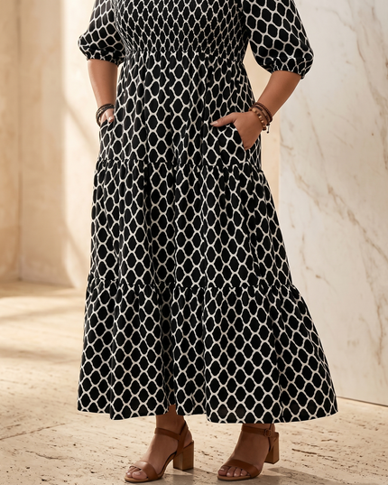 Women's Plus Size Maxi Dress with Pockets in a Tiered Print