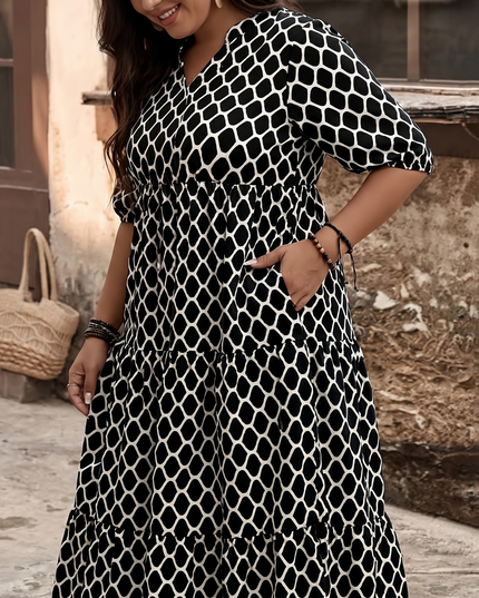 Women's Plus Size Maxi Dress with Pockets in a Tiered Print