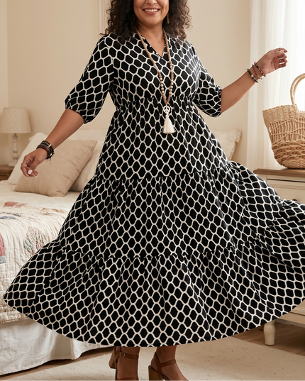 Women's Plus Size Maxi Dress with Pockets in a Tiered Print