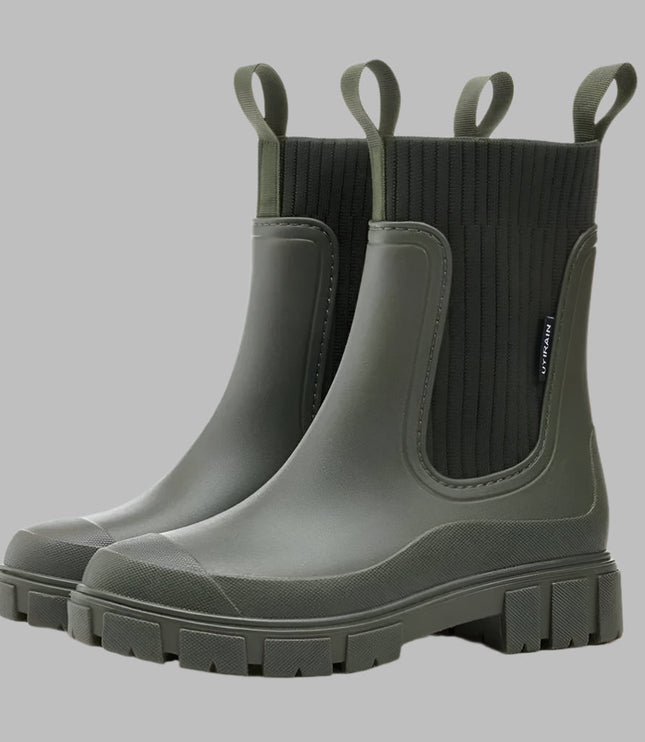 Women's Ribbed Knit Chelsea Rain Boots with Pull Loops