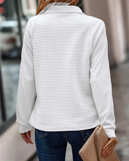 Women's Ribbed Quarter-Zip Sweater with Point Collar