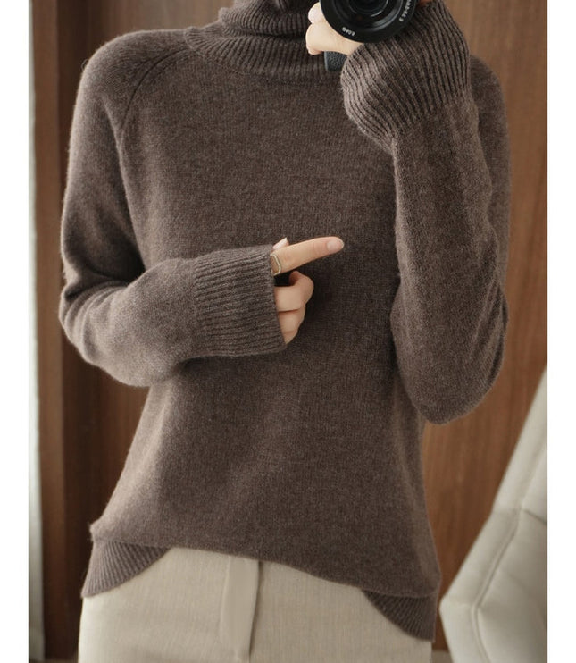 Women's Ribbed Turtleneck Sweater with Dropped Shoulders