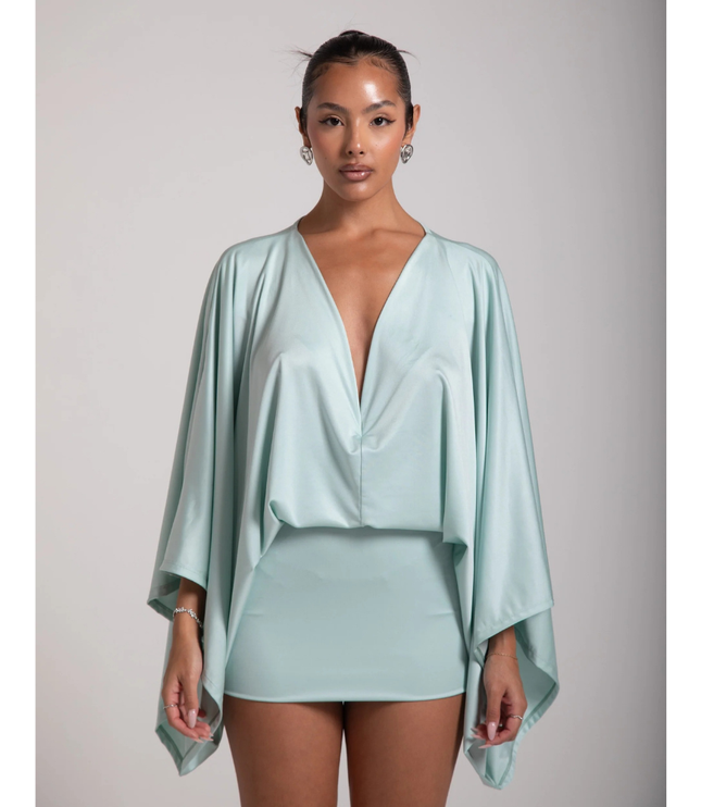 Women's Ruched Bodycon Mini Dress with Plunging V Neck for Homecoming