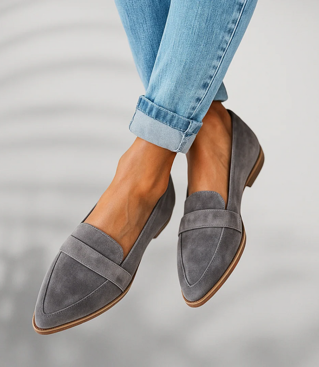 Women's Slip-On Loafers with a Cushioned Insole and Round Toe