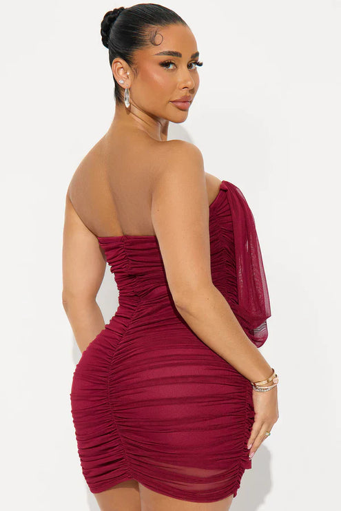 Women's Square Neck Bodycon Mini Dress Sleeveless Homecoming