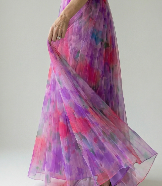 Women's Summer Maxi Dress with Pleated Skirt and Tie Back