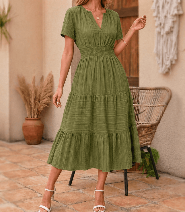 Women's Summer Midi Dress with Tiered Skirt and Pockets